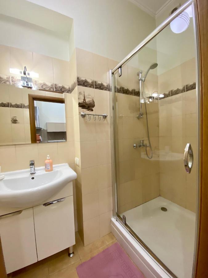Old Town Apartments Lanzheron Beach Odessa Zewnętrze zdjęcie